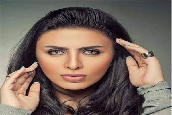 وفاة الفنانة شيرين الطحان بعد صراع مع المرض